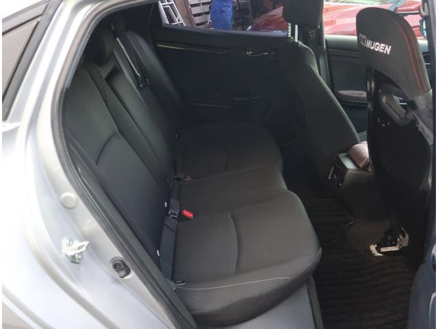 シビック ハッチバック ホンダセンシング 6速MT 無限フルバケシート 無限テール APEXiマフラー リアスポイラー ブリッツエアクリ クスコタワーバー ローダウン ナビ 地デジ バックカメラ Bluetooth 記録簿 クルコン(25枚目)