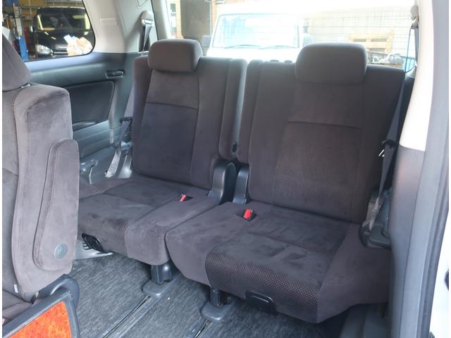 ヴェルファイア ２．４Ｚ　プラチナムセレクション　ＨＫＳ車高調　カールソン２０インチ　ナビ　地デジ　バックカメラ　Ｂｌｕｅｔｏｏｔｈ　パワーゲート　両側パワースライドドア　オットマン　ドラレコ　ＥＴＣ　スマートキー　ＨＩＤヘッドライト　フォグランプ（25枚目）