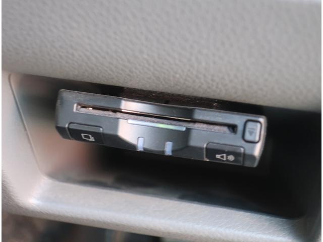 ＮＶ３５０キャラバンワゴン ＧＸ　ライダー仕様　ナビ　地デジ　バックカメラ　Ｂｌｕｅｔｏｏｔｈ　記録簿　ガングリップ　フロントスポイラー　パワースライドドア　インテリキー　プッシュスタート　ＨＩＤヘッドライト　フォグランプ　ＥＴＣ（36枚目）