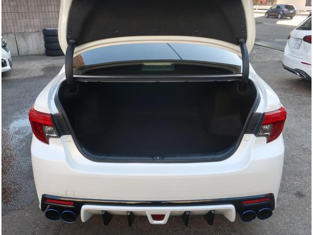 タイヤ＆ホイールも新品・中古問わず取り扱っております！