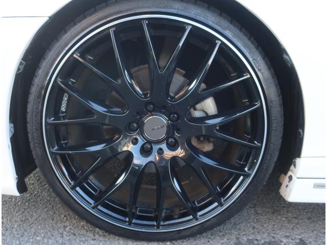 タイヤも安い　夏タイヤ、スタッドレスもご用意しております　スタッフまでお声がけください　ドライブレコーダーの取り付けも行っております　今必需品です　低価格から３６０度カメラまで