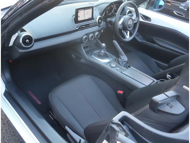 ロードスター Ｓスペシャルパッケージ　６速ＭＴ　ナビ　地デジ　Ｂｌｕｅｔｏｏｔｈ　ドラレコ　記録簿　ＢＯＳＥサウンドシステム　ビルトインＥＴＣ　ＬＥＤヘッドライト　スマートキー　プッシュスタート（20枚目）