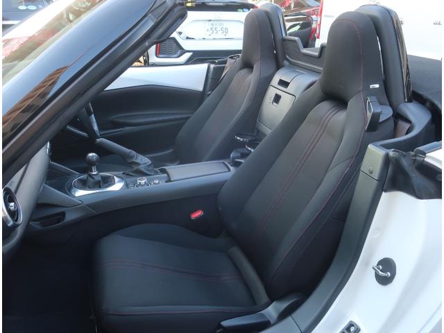 ロードスター Ｓスペシャルパッケージ　６速ＭＴ　ナビ　地デジ　Ｂｌｕｅｔｏｏｔｈ　ドラレコ　記録簿　ＢＯＳＥサウンドシステム　ビルトインＥＴＣ　ＬＥＤヘッドライト　スマートキー　プッシュスタート（21枚目）