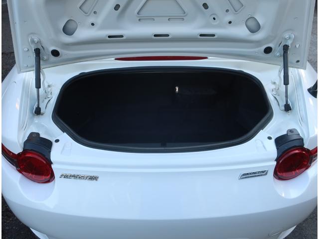 ロードスター Ｓスペシャルパッケージ　６速ＭＴ　ナビ　地デジ　Ｂｌｕｅｔｏｏｔｈ　ドラレコ　記録簿　ＢＯＳＥサウンドシステム　ビルトインＥＴＣ　ＬＥＤヘッドライト　スマートキー　プッシュスタート（22枚目）