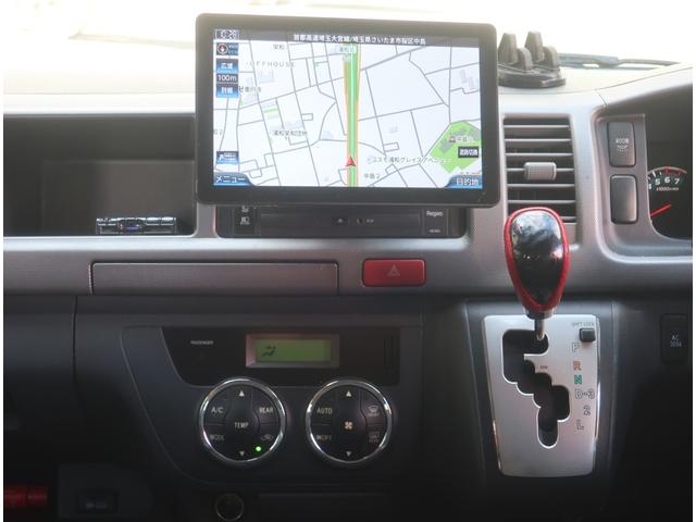 ハイエースワゴン ＧＬ　４型仕様　プロジェクターＬＥＤヘッドライト　バッドフェイス　モデリスタエアロ　ローダウン　社外１５インチアルミ　フローティングナビ　地デジ　バックカメラ　Ｂｌｕｅｔｏｏｔｈ　パワースライドドア　ＥＴＣ（17枚目）