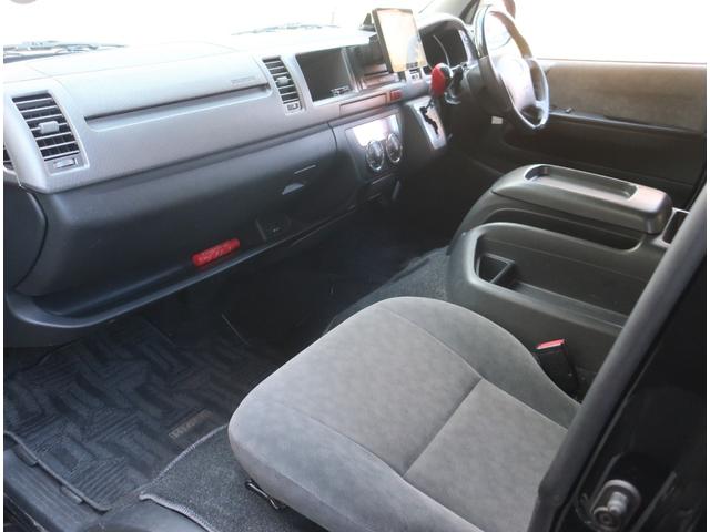 ハイエースワゴン ＧＬ　４型仕様　プロジェクターＬＥＤヘッドライト　バッドフェイス　モデリスタエアロ　ローダウン　社外１５インチアルミ　フローティングナビ　地デジ　バックカメラ　Ｂｌｕｅｔｏｏｔｈ　パワースライドドア　ＥＴＣ（20枚目）