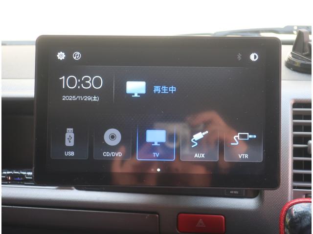 ハイエースワゴン ＧＬ　４型仕様　プロジェクターＬＥＤヘッドライト　バッドフェイス　モデリスタエアロ　ローダウン　社外１５インチアルミ　フローティングナビ　地デジ　バックカメラ　Ｂｌｕｅｔｏｏｔｈ　パワースライドドア　ＥＴＣ（32枚目）