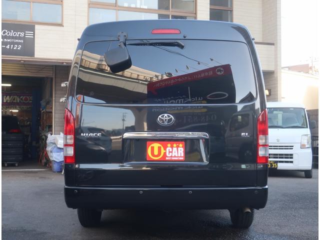 ハイエースワゴン ＧＬ　４型仕様　ナビ　地デジ　バックカメラ　Ｂｌｕｅｔｏｏｔｈ　パワースライドドア　ドライブレコーダー　ＥＴＣ　ＡＣ１００Ｖ　１０人乗り　電動格納ミラー　小窓付き　社外１５インチアルミホイール　Ｗエアコン（8枚目）