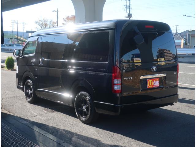 ハイエースワゴン ＧＬ　４型仕様　ナビ　地デジ　バックカメラ　Ｂｌｕｅｔｏｏｔｈ　パワースライドドア　ドライブレコーダー　ＥＴＣ　ＡＣ１００Ｖ　１０人乗り　電動格納ミラー　小窓付き　社外１５インチアルミホイール　Ｗエアコン（13枚目）