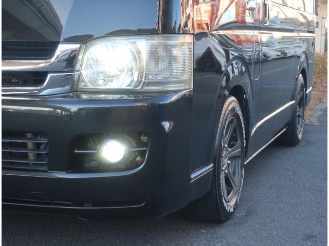 ハイエースワゴン ＧＬ　車中泊仕様　ベットキット　ローダウン　社外１６インチアルミホイール　パワースライドドア　キーレス　ＬＥＤヘッドライト＆フォグランプ　キーレス　ＥＴＣ　小窓付き　電動格納ミラー　黒革調シートカバー（28枚目）