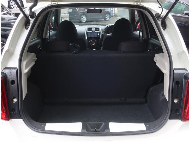 マーチ ニスモ　Ｓ　ユーザー買取車　ＭＴ車　ナビ　地デジ　Ｂｌｕｅｔｏｏｔｈ　記録簿　インテリキー　ＥＴＣ　ＬＥＤヘッドライト　バックフォグ　オートエアコン　電動格納ミラー（24枚目）