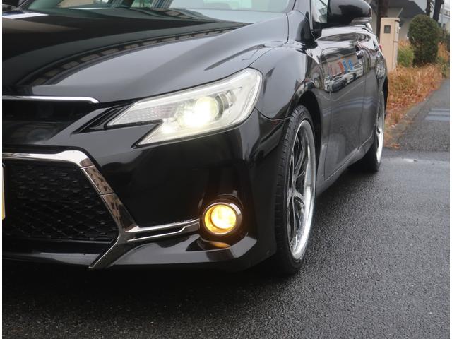 マークＸ ２５０Ｇ　Ｓパッケージリラックスセレクション　ユーザー買取車　Ｇ‘ｓ仕様　ナビ　地デジ　バックカメラ　Ｂｌｕｅｔｏｏｔｈ　社外１９インチアルミホイール　社外テール　ＨＩＤヘッドライト　イエローフォグランプ　スマートキー　リアスポイラー　ＥＴＣ（27枚目）