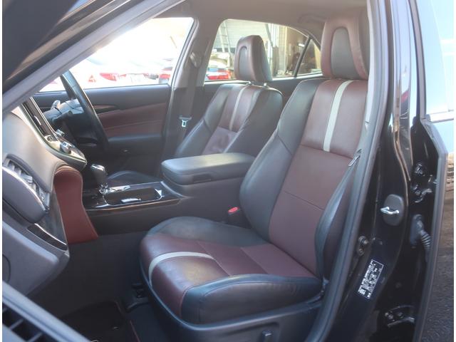 クラウンハイブリッド アスリートＳ　ブラックスタイル　特別仕様車　本革　純正ナビ　地デジ　バックカメラ　Ｂｌｕｅｔｏｏｔｈ　記録簿　クリアランスソナー　クルーズコントロール　パワーシート　シート＆ステアリングヒーター　ビルトインＥＴＣ　ＨＩＤライト（21枚目）