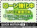 フェアレディＺ ベースグレード　６ＭＴ　社外マフラー　１８インチアルミホイール　インテリキー　プッシュスタート　３連メーター　純正ナビ　バックカメラ　ＣＤ　ＤＶＤ　ＥＴＣ　ＨＩＤヘッドライト　記録簿　ステアリングスイッチ（4枚目）