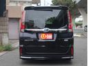 エスクァイア ハイブリッドＧｉ　フルエアロ　ローダウン　社外１９インチアルミホイール　ナビ　地デジ　バックカメラ　Ｂｌｕｅｔｏｏｔｈ　フリップダウンモニター　記録簿　両側パワースライドドア　シートヒーター　ビルトインＥＴＣ（8枚目）