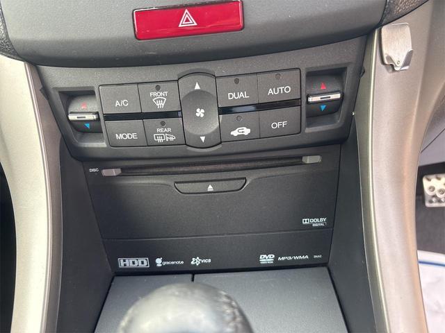 アコード ２４ＴＬ　スポーツスタイル　パドルシフト　リヤスポイラ　パワーシート　ハーフレザー調専用シート　クルコン　ＨＩＤライト　フォグランプ　ターンランプ　外１９インチアルミ　スモークフィルム　ＨＤＤナビ　ワンセグ　バックモニタ　ＥＴＣ（20枚目）