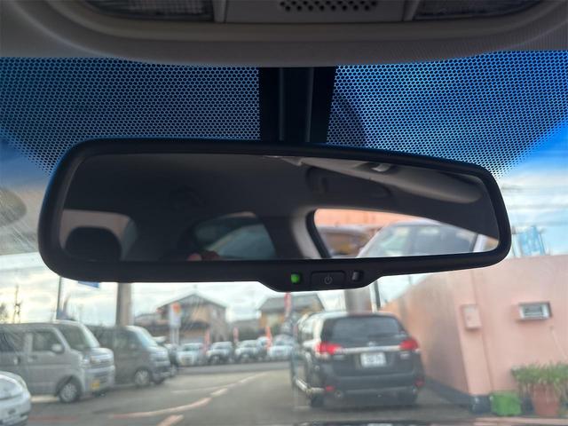 アコード ２４ＴＬ　スポーツスタイル　パドルシフト　リヤスポイラ　パワーシート　ハーフレザー調専用シート　クルコン　ＨＩＤライト　フォグランプ　ターンランプ　外１９インチアルミ　スモークフィルム　ＨＤＤナビ　ワンセグ　バックモニタ　ＥＴＣ（26枚目）