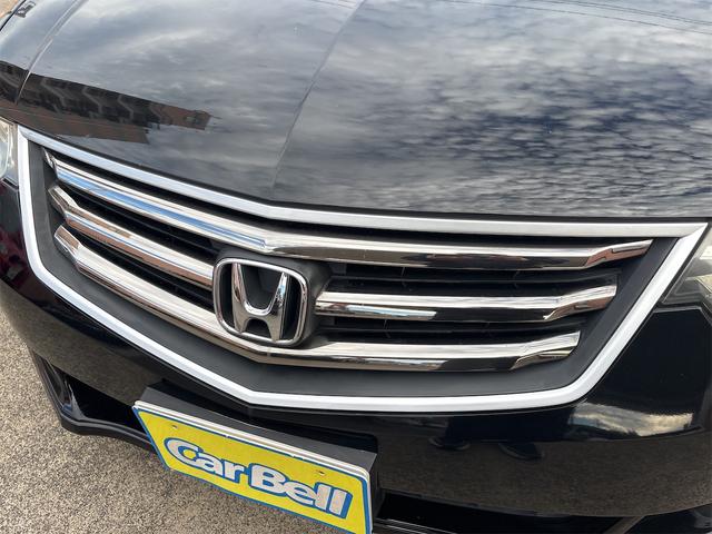 アコード ２４ＴＬ　スポーツスタイル　パドルシフト　リヤスポイラ　パワーシート　ハーフレザー調専用シート　クルコン　ＨＩＤライト　フォグランプ　ターンランプ　外１９インチアルミ　スモークフィルム　ＨＤＤナビ　ワンセグ　バックモニタ　ＥＴＣ（33枚目）