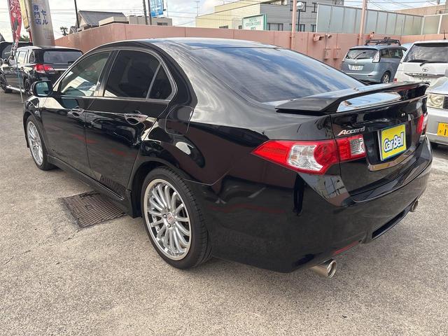 アコード ２４ＴＬ　スポーツスタイル　パドルシフト　リヤスポイラ　パワーシート　ハーフレザー調専用シート　クルコン　ＨＩＤライト　フォグランプ　ターンランプ　外１９インチアルミ　スモークフィルム　ＨＤＤナビ　ワンセグ　バックモニタ　ＥＴＣ（50枚目）