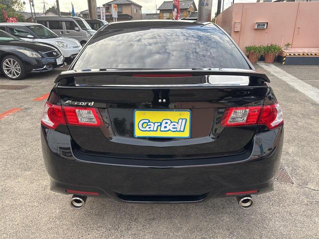 アコード ２４ＴＬ　スポーツスタイル　パドルシフト　リヤスポイラ　パワーシート　ハーフレザー調専用シート　クルコン　ＨＩＤライト　フォグランプ　ターンランプ　外１９インチアルミ　スモークフィルム　ＨＤＤナビ　ワンセグ　バックモニタ　ＥＴＣ（54枚目）