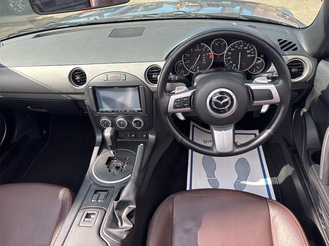 ロードスター VS RHT 禁煙車 ナビ フルセグTV ブルートゥース DVDビデオ CDラジオ バックモニタ ETC ドラレコ パドルシフト 左右シートヒーター HIDライト 専用革シート Wエアバック サイドエアバック(3枚目)