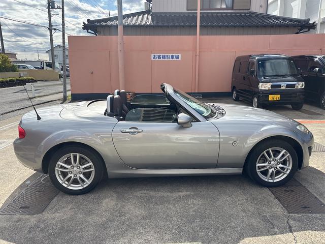 ロードスター VS RHT 禁煙車 ナビ フルセグTV ブルートゥース DVDビデオ CDラジオ バックモニタ ETC ドラレコ パドルシフト 左右シートヒーター HIDライト 専用革シート Wエアバック サイドエアバック(38枚目)