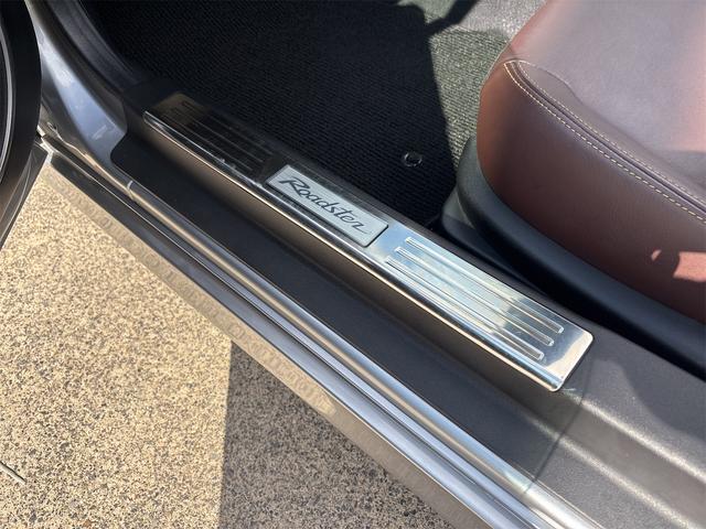 ロードスター VS RHT 禁煙車 ナビ フルセグTV ブルートゥース DVDビデオ CDラジオ バックモニタ ETC ドラレコ パドルシフト 左右シートヒーター HIDライト 専用革シート Wエアバック サイドエアバック(47枚目)