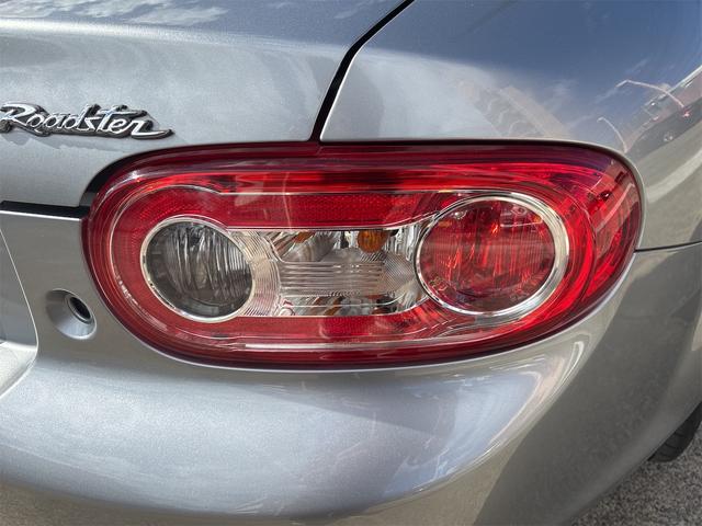 ロードスター VS RHT 禁煙車 ナビ フルセグTV ブルートゥース DVDビデオ CDラジオ バックモニタ ETC ドラレコ パドルシフト 左右シートヒーター HIDライト 専用革シート Wエアバック サイドエアバック(51枚目)