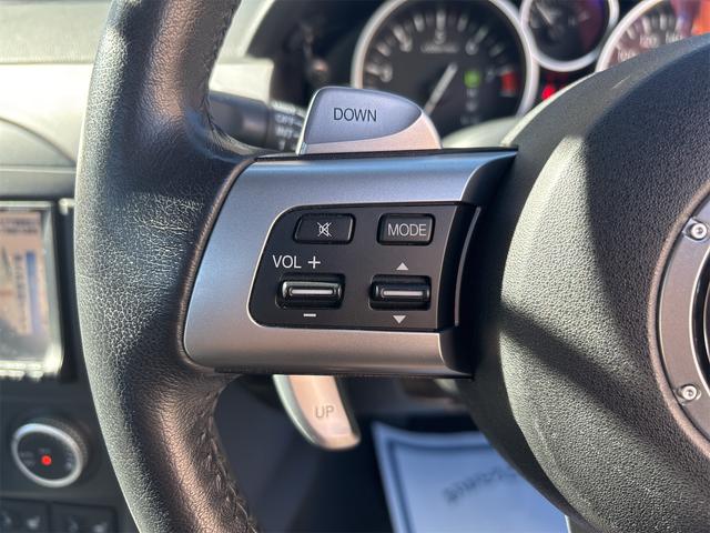 ロードスター VS RHT HDDナビ ワンセグ ブルートゥース DVDビデオ CDラジオ BOSEサウンド 禁煙車 HIDライト 専用革シート Wエアバック サイドエアバック ABS パドルシフト 電動オープン アルミホイール(5枚目)