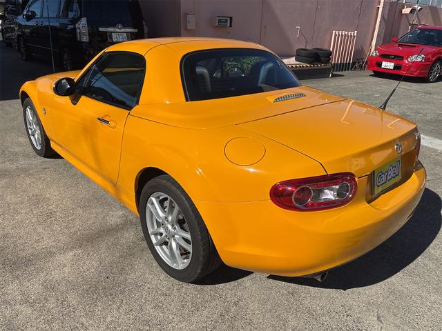 ロードスター VS RHT HDDナビ ワンセグ ブルートゥース DVDビデオ CDラジオ BOSEサウンド 禁煙車 HIDライト 専用革シート Wエアバック サイドエアバック ABS パドルシフト 電動オープン アルミホイール(27枚目)