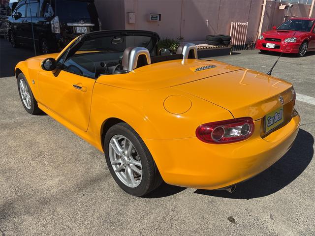 ロードスター VS RHT HDDナビ ワンセグ ブルートゥース DVDビデオ CDラジオ BOSEサウンド 禁煙車 HIDライト 専用革シート Wエアバック サイドエアバック ABS パドルシフト 電動オープン アルミホイール(29枚目)