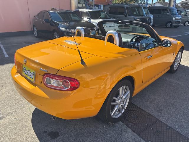 ロードスター VS RHT HDDナビ ワンセグ ブルートゥース DVDビデオ CDラジオ BOSEサウンド 禁煙車 HIDライト 専用革シート Wエアバック サイドエアバック ABS パドルシフト 電動オープン アルミホイール(30枚目)