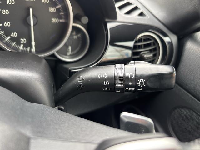 ロードスター ＶＳ　ＲＨＴ　ＨＤＤナビ　フルセグ　ＤＶＤビデオ　ＣＤラジオ　ＥＴＣ　パドルシフト　禁煙車　ＨＩＤライト　フォグランプ　左右シートヒーター　革シート　アドバンスドキー　Ｗエアバック　サイドエアバック　ＡＢＳ（12枚目）