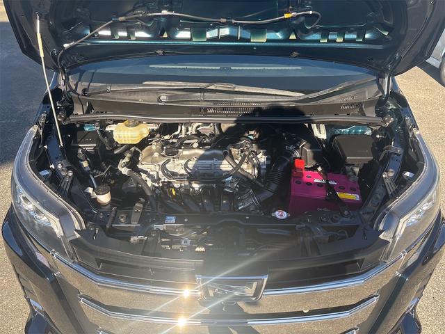 ノア Si 11インチナビフルセグ ブルートゥース DVDビデオ CD バックモニタ ETC モデリスタフルエアロ Wサンルーフ 左電動スライドドア 禁煙 8人乗り ブレーキサポート プッシュスタートLEDライト(7枚目)