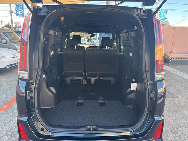 ノア Si 11インチナビフルセグ ブルートゥース DVDビデオ CD バックモニタ ETC モデリスタフルエアロ Wサンルーフ 左電動スライドドア 禁煙 8人乗り ブレーキサポート プッシュスタートLEDライト(39枚目)