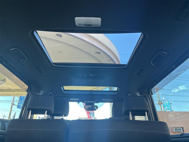 ノア Si 11インチナビフルセグ ブルートゥース DVDビデオ CD バックモニタ ETC モデリスタフルエアロ Wサンルーフ 左電動スライドドア 禁煙 8人乗り ブレーキサポート プッシュスタートLEDライト(41枚目)