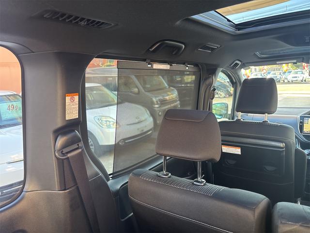 ノア Si 11インチナビフルセグ ブルートゥース DVDビデオ CD バックモニタ ETC モデリスタフルエアロ Wサンルーフ 左電動スライドドア 禁煙 8人乗り ブレーキサポート プッシュスタートLEDライト(47枚目)