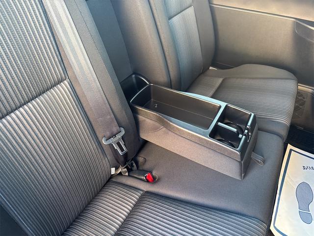 ノア Si 11インチナビフルセグ ブルートゥース DVDビデオ CD バックモニタ ETC モデリスタフルエアロ Wサンルーフ 左電動スライドドア 禁煙 8人乗り ブレーキサポート プッシュスタートLEDライト(53枚目)