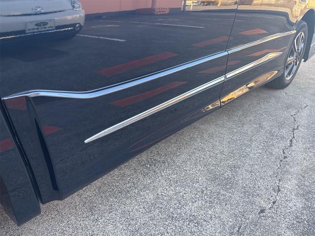 ノア Si 11インチナビフルセグ ブルートゥース DVDビデオ CD バックモニタ ETC モデリスタフルエアロ Wサンルーフ 左電動スライドドア 禁煙 8人乗り ブレーキサポート プッシュスタートLEDライト(62枚目)