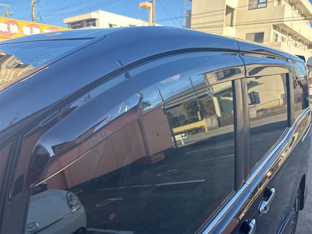 ノア Si 11インチナビフルセグ ブルートゥース DVDビデオ CD バックモニタ ETC モデリスタフルエアロ Wサンルーフ 左電動スライドドア 禁煙 8人乗り ブレーキサポート プッシュスタートLEDライト(66枚目)