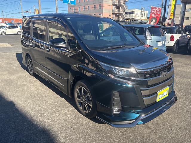 ノア Si 11インチナビフルセグ ブルートゥース DVDビデオ CD バックモニタ ETC モデリスタフルエアロ Wサンルーフ 左電動スライドドア 禁煙 8人乗り ブレーキサポート プッシュスタートLEDライト(70枚目)