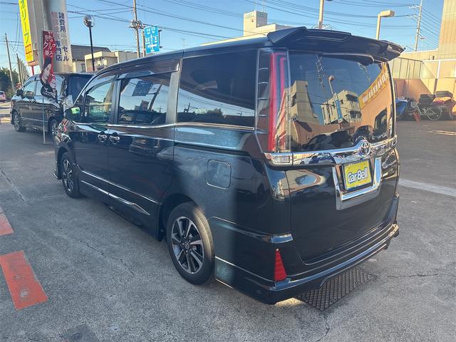 ノア Si 11インチナビフルセグ ブルートゥース DVDビデオ CD バックモニタ ETC モデリスタフルエアロ Wサンルーフ 左電動スライドドア 禁煙 8人乗り ブレーキサポート プッシュスタートLEDライト(71枚目)