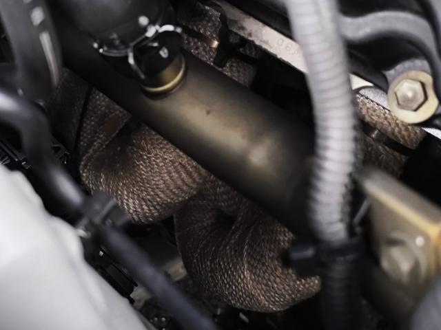フェアレディＺ ベースグレード　ＨＫＳエアクリーナー／ＢＬＩＴＺラジエーター／社外エキマニ／社外マフラー／ＨＫＳ車高調／社外エアロ・ウイング／ＳＰＡＲＣＯシート／ＷＯＲＫ　ＥＭＯＴＩＯＮ　Ｄ９Ｒ　１９インチ（16枚目）