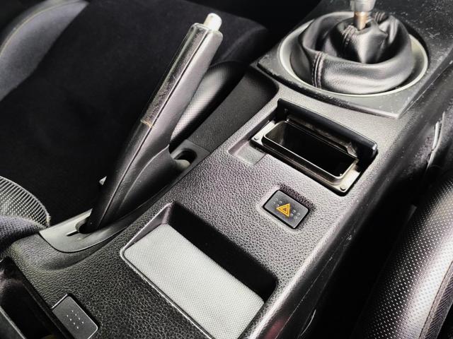フェアレディＺ ベースグレード　ＨＫＳエアクリーナー／ＢＬＩＴＺラジエーター／社外エキマニ／社外マフラー／ＨＫＳ車高調／社外エアロ・ウイング／ＳＰＡＲＣＯシート／ＷＯＲＫ　ＥＭＯＴＩＯＮ　Ｄ９Ｒ　１９インチ（31枚目）