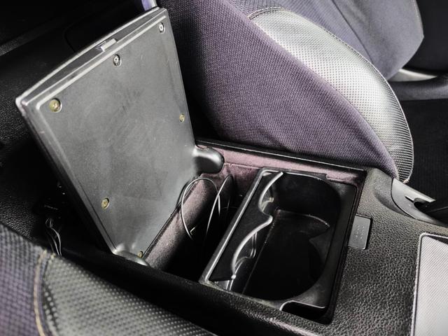 フェアレディＺ ベースグレード　ＨＫＳエアクリーナー／ＢＬＩＴＺラジエーター／社外エキマニ／社外マフラー／ＨＫＳ車高調／社外エアロ・ウイング／ＳＰＡＲＣＯシート／ＷＯＲＫ　ＥＭＯＴＩＯＮ　Ｄ９Ｒ　１９インチ（32枚目）