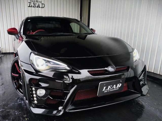 ８６ ＧＴ　ＢＬＩＴＺマフラー／社外車高調／ＧＣ８キャリパー／ＳＡＲＤフロントバンパー／社外サイドステップ・リアサイドアンダースポイラー・ウイング／社外ヘッドライト・テールランプ（40枚目）