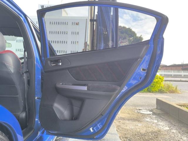 ＷＲＸ ＳＴＩ ＳＴＩ　ワンオーナー／フジツボマフラー／ＴＥＩＮ車高調（ＥＤＦＣ付き）／ＳＴｉフロントリップ・サイドアンダースポイラー／ＳＴｉフロントグリル／ＡＤＶＡＮ　Ｒａｃｉｎｇ　ＧＴ　Ａ６０６１　Ｔ６　１８インチ（13枚目）