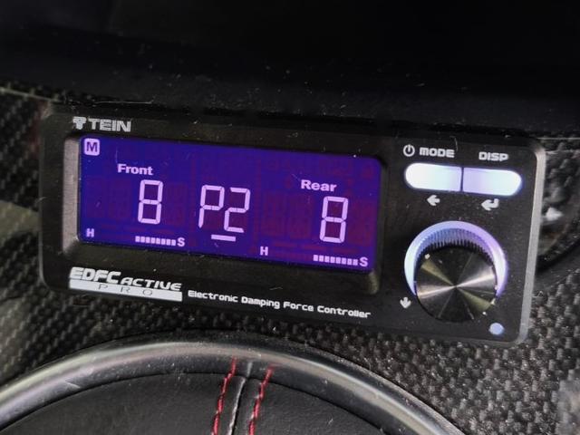 ＷＲＸ ＳＴＩ ＳＴＩ　ワンオーナー／フジツボマフラー／ＴＥＩＮ車高調（ＥＤＦＣ付き）／ＳＴｉフロントリップ・サイドアンダースポイラー／ＳＴｉフロントグリル／ＡＤＶＡＮ　Ｒａｃｉｎｇ　ＧＴ　Ａ６０６１　Ｔ６　１８インチ（31枚目）