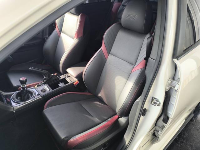 WRX STI STI タイプS HKSマフラー/純正ビルシュタイン/DIXCELローター/STiフルエアロ・カーボンウイング・フロントグリル/AXIS PARTSカーボンミラー/Panasonicナビ/純正 18インチホイール(9枚目)