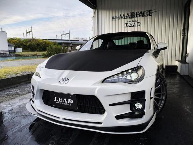 ８６ ＧＴリミテッド　ワンオーナー車　ＮＯＢＬＥＳＳＥ　マフラー　ＴＲＤ　クイックシフト　ＢＬＩＴＺ　ＺＺ－Ｒ車高調　ＲＵＮＤＵＣＥ　キャリパー　ＲＡＹＳ　ＧＲＡＭ　ＬＩＧＨＴＳ　５７Ｘｔｒｅｍｅ　１９インチ（2枚目）